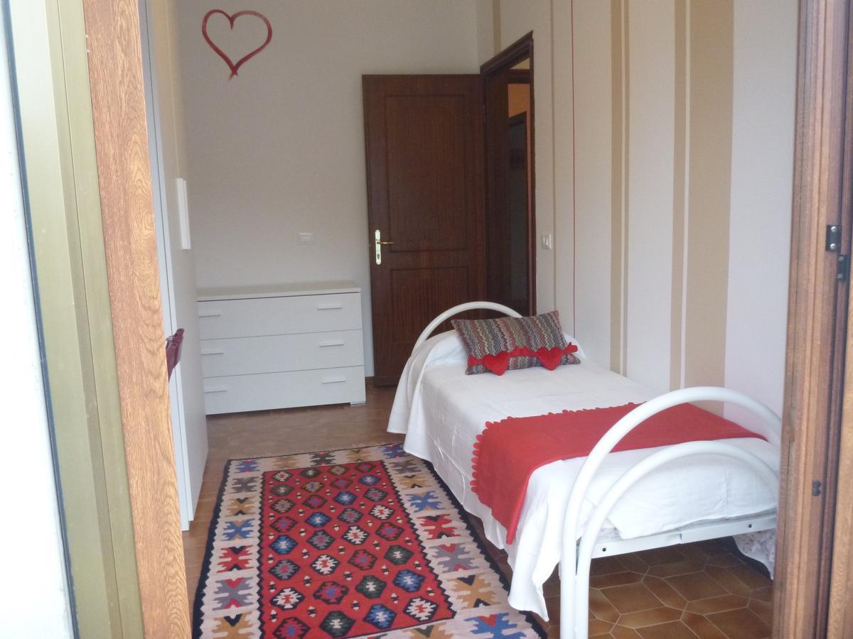 I Love Pietra Ligure Exterior photo